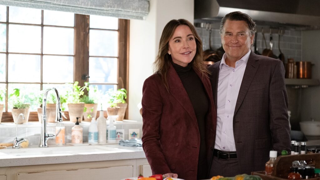 Ted McGinley Christa Miller (AppleTV+) Shrinking