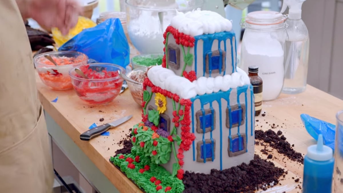 Great British Baking Show S10E1 Cake Featured