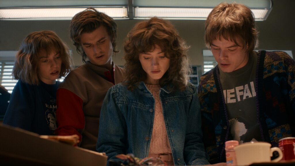 Stranger Things Season 5 Part 1 (Netflix) Maya Hawke Joe Keery Natalia Dyer Charlie Heaton
