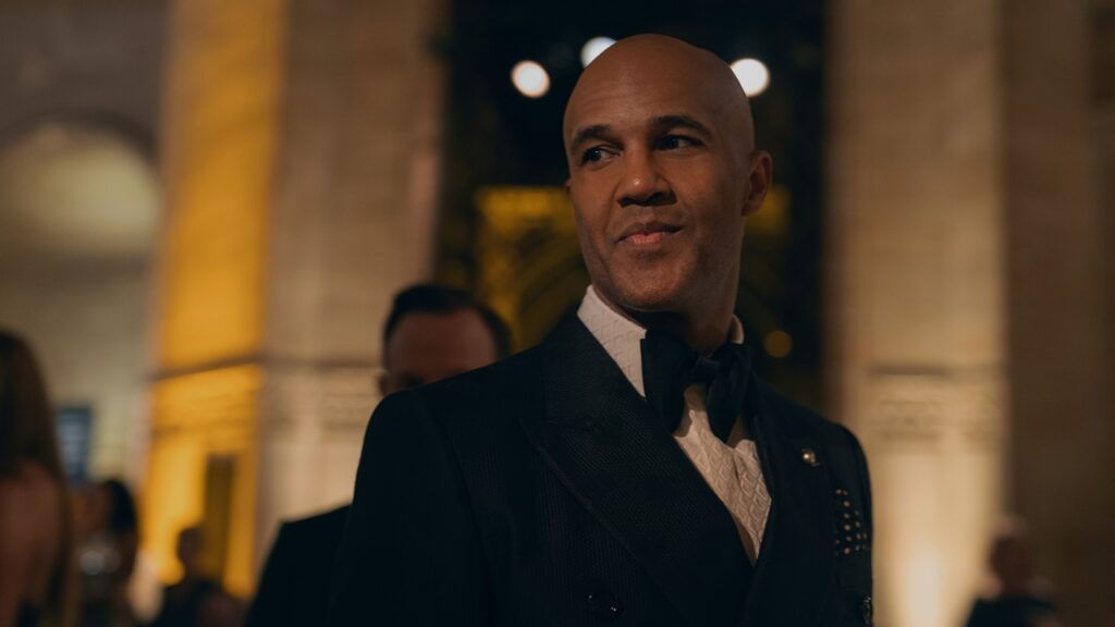 Your Friends & Neighbors Season 2 (AppleTV) Mark Tallman